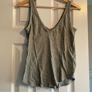 Everlane tank top